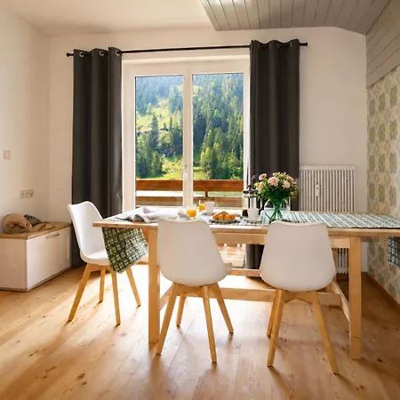 Family Roza Apartment *